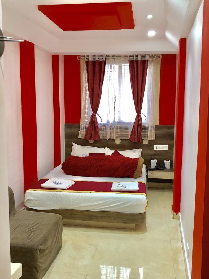 Hotel Landmark أوتي المظهر الخارجي الصورة